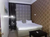 Silverland Hotel and Suites