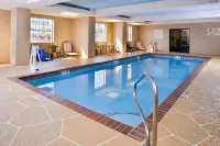 Comfort Inn & Suites North Little Rock McCain Mall - piscina