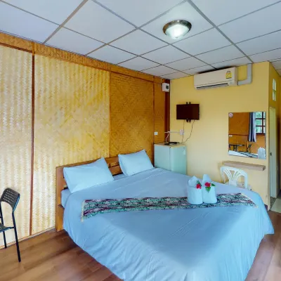 Bambooya Resort Отели рядом с достопримечательностью «Ресторан Keeree Tara»