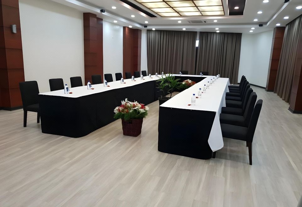 Nasau Resort & Villas Over view