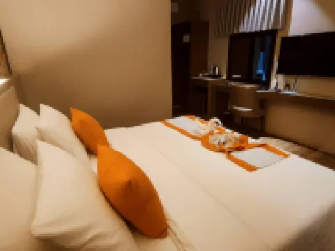 約翰飯店 聖約瑟夫勞工大教堂附近的飯店