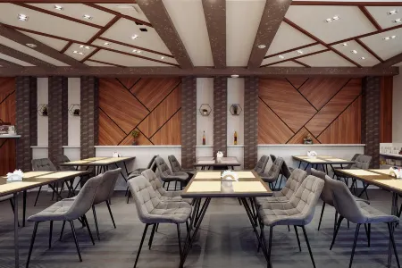 R-Gard (Р-Гард) Отели рядом с достопримечательностью «Памятник Алексию II»