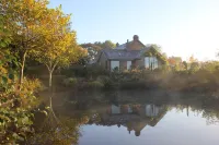 Hayeswood Lodge Luxury Accommodation Hotels in Stanley Common