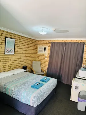 Ocean View Villas Hotels in Geraldton