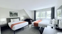 Amber Hotel