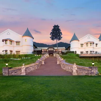 Welcomhotel By ITC Hotels, The Savoy Hotels near Library chowk