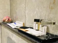The Sapphire Hotel - فطور