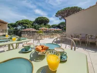 Les Capucines Saint Tropez Hotels in Gassin