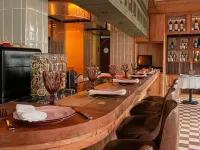 5Q House Quinta Camacho Hotels near Royal Center