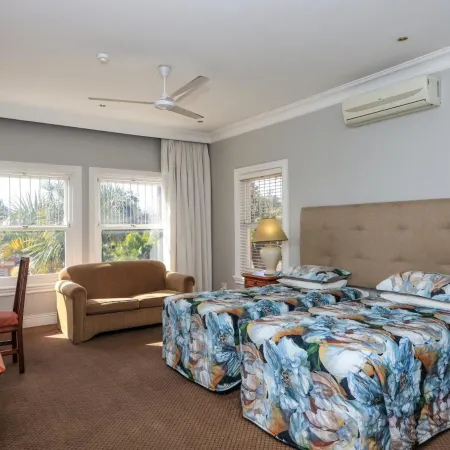 Sica's Guest House
