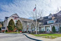 摩根敦醫療中心區Residence Inn 飯店 Don Knotts Statue附近的飯店