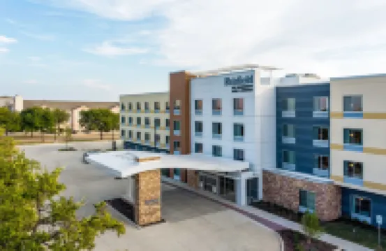 Fairfield Inn & Suites Dallas DFW Airport North/ Irving Hotels in Irving
