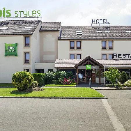 Ibis Styles Chartres