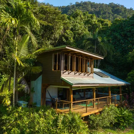 Noah Creek Eco Huts