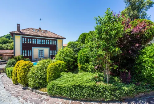 Apartamentos la Casona de Vidiago - 3성급