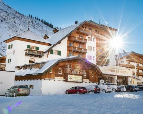 Alpenromantik-Hotel Wirlerhof Hotels in Galtur