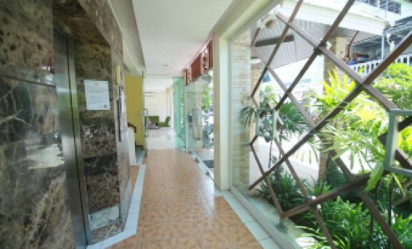 The Icon Place at Nurn Plub Wan