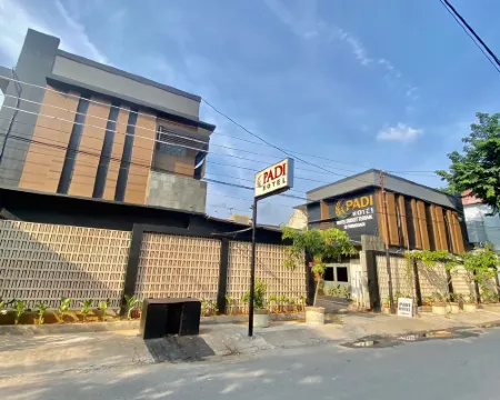 Padi Hotel Purwodadi Hotels in Grobogan Regency