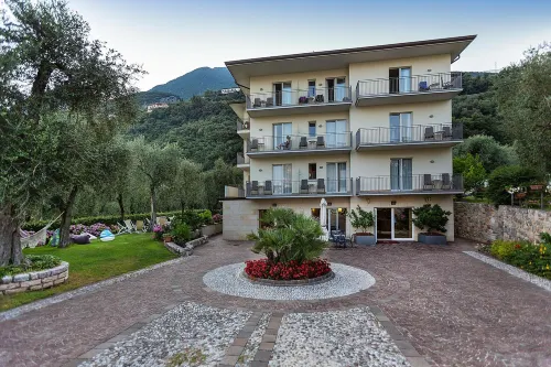Hotel Garnì Orchidea - piscina