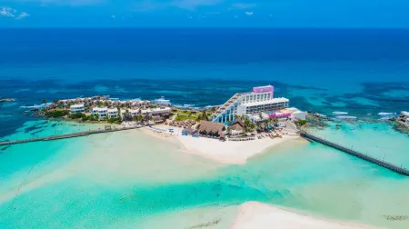 Mia Reef Isla Mujeres