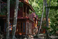 Raja Ampat Dive Resort  호텔