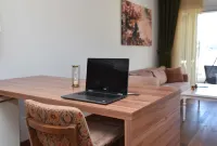 Chill and Go Aparthotel