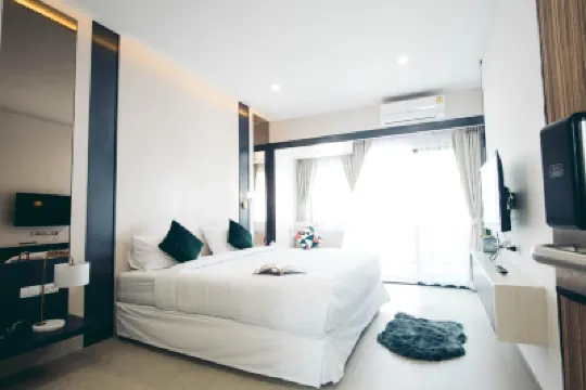 Qlosest Hotel Hotels near Wat Sala Loi