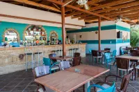 Zante Nest Studios & Apartments - bar