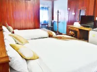 Baan Suan Darb Porn Resort