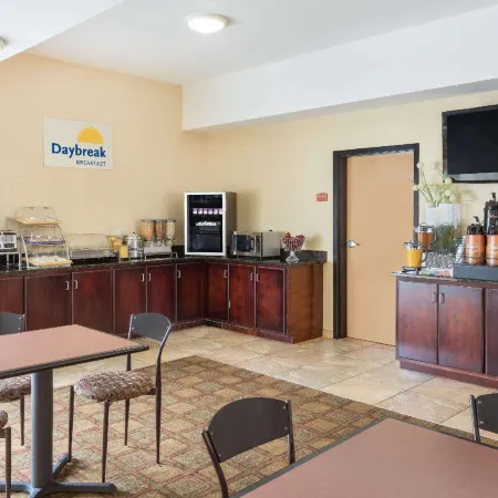 Days Inn by Wyndham Semmes/Mobile