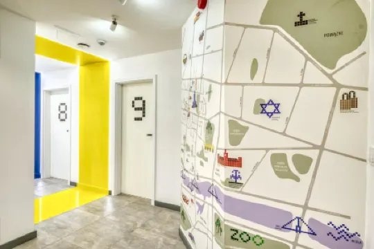 Level Rooms Отели рядом с достопримечательностью «Tissot Service»