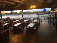 Riverside Chiangkhan Resort