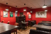 Panfilov Hotel - Quầy bar