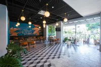 The Life Styles Hotel Surabaya - Breakfast