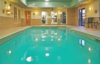 Holiday Inn Express & Suites OTTAWA AIRPORT by IHG - Kolam Renang