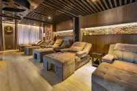 Cat ba Paradise Hotel - Sky Bar & Massage