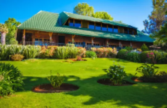 지라후엔 포레스트 앤드 리조트  호텔