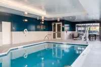 Fairfield by Marriott Inn & Suites Dayton Beavercreek - Pools