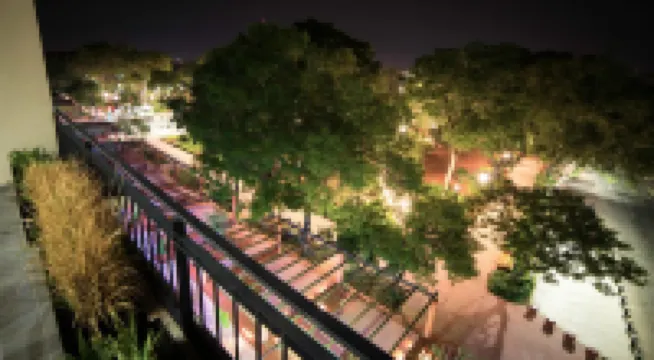 Six Hotel Guadalajara Expiatorio