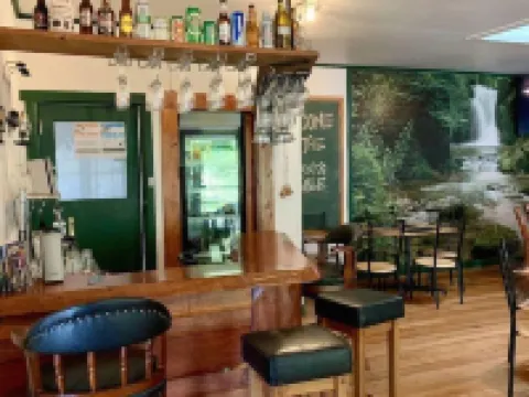 Giants Table and Cottages Hotels in New Norfolk