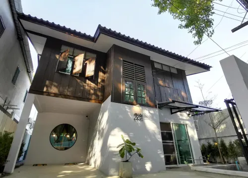 Mini-ME Home - Cozy Entire House in Old City - Villas