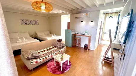Udee Cozy Hotel