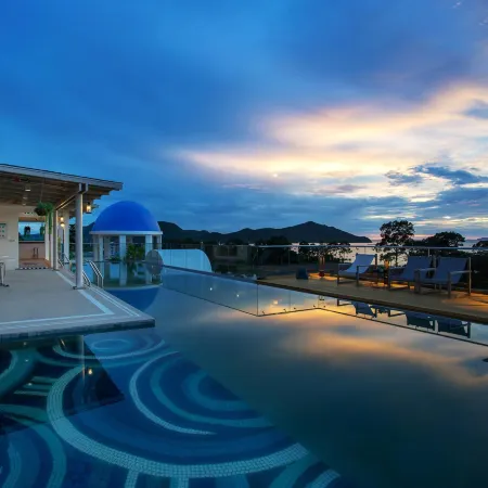 Costa Village Bangsaray