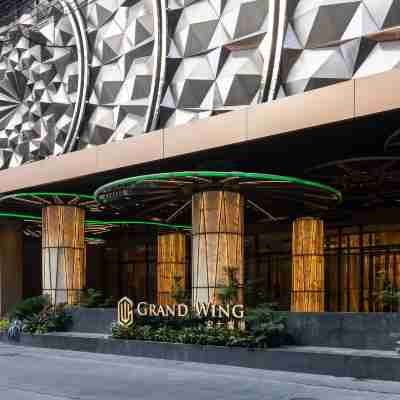 Holiday Inn Express MANILA NEWPORT WORLD RESORTS by IHG Hotel Exterior