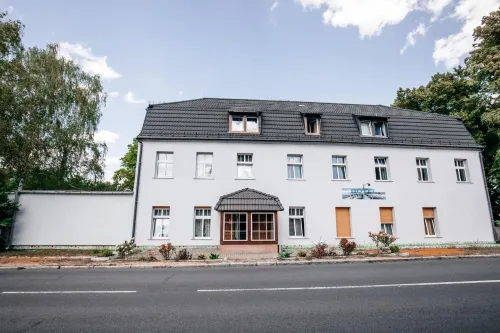 Hotel am Fluss Hotels in Halbe