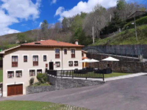 瓦爾富恩特旅館 酒店