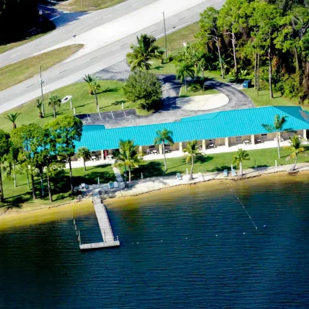 Lake Grassy Inn & Suites