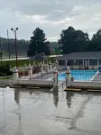 Americas Best Value Inn Meridian - Pools