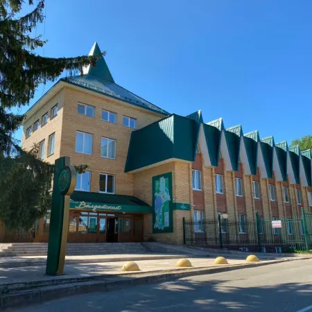 Валдайский парк Отели в г. Валдай