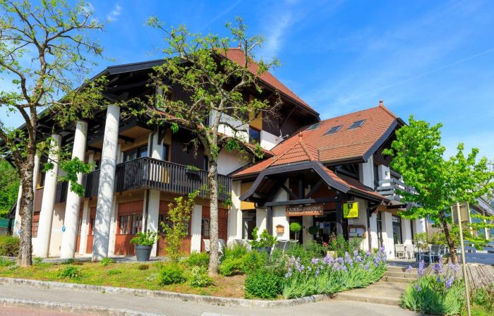 Logis Hôtel Annecy Nord / Argonay